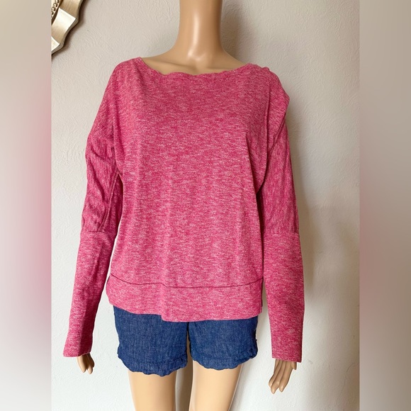 The North Face Tops - North Face Lightweight & Cozy Pink Sweatshirt Size Medium